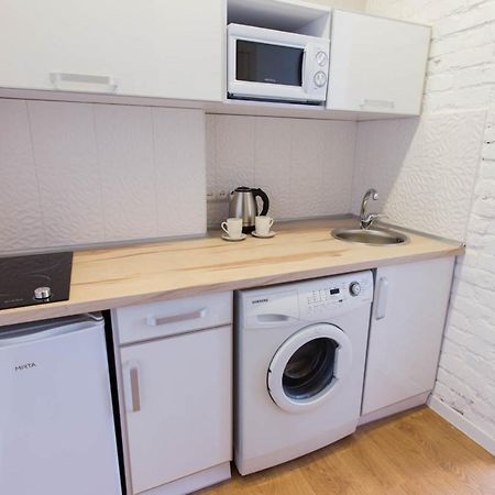 Cozy Apartment Beside Metro Yaroslava Mudroho, Universytet - Chernyshevska Str 95-6 Harkiv Dış mekan fotoğraf