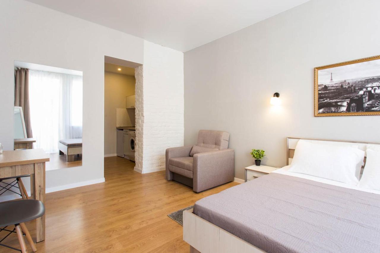 Cozy Apartment Beside Metro Yaroslava Mudroho, Universytet - Chernyshevska Str 95-6 Harkiv Dış mekan fotoğraf